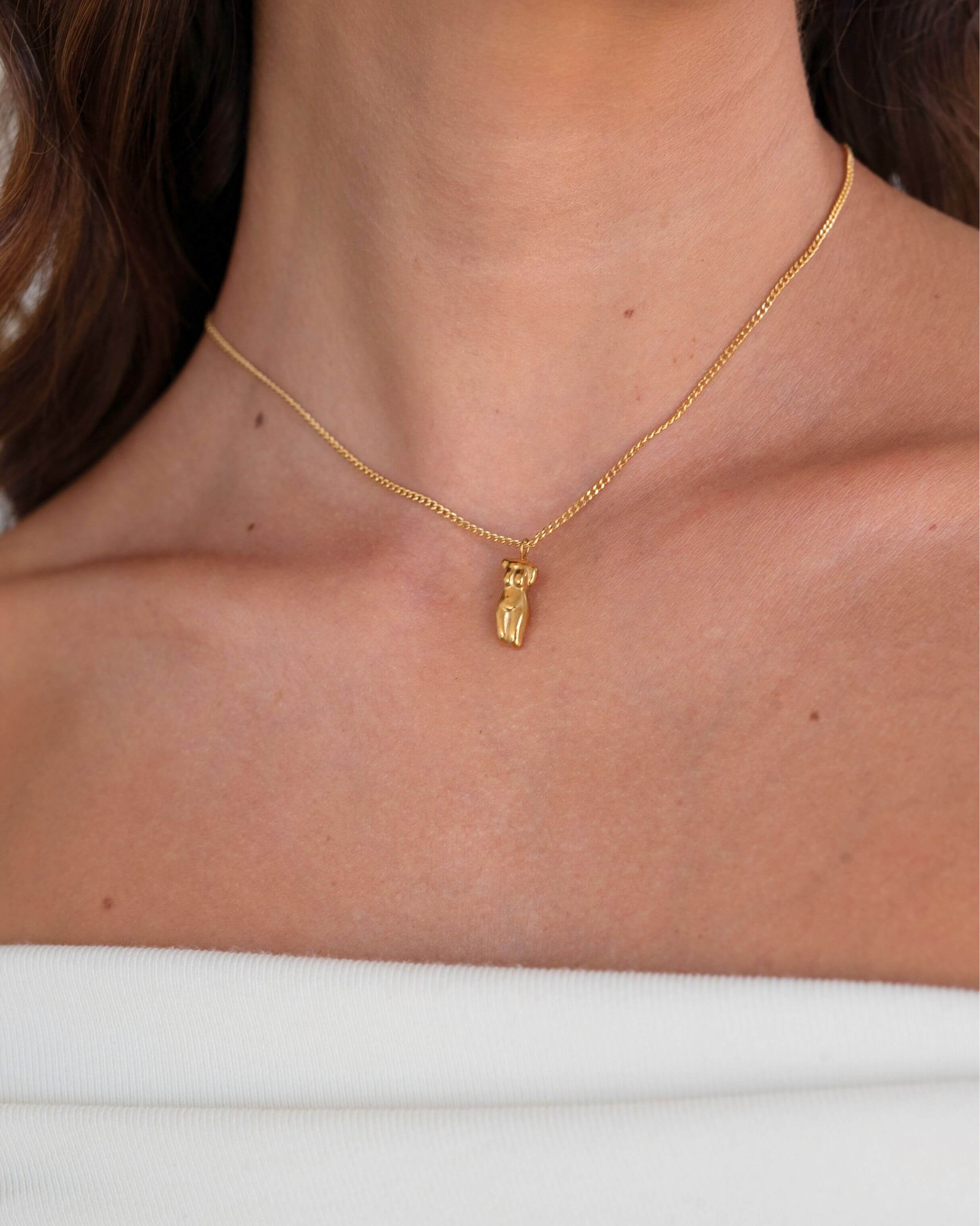 APHRODITE MUSE NECKLACE